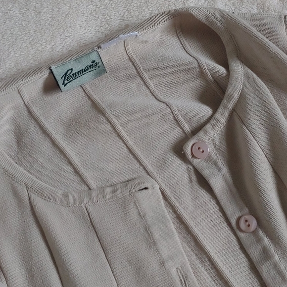 Vintage Penmans Cardigan - Picture 2 of 3